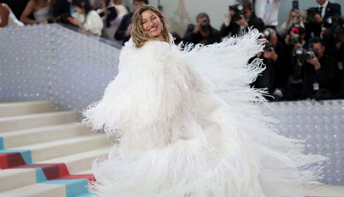 Tom Brady and Gisele Matched Their 2019 Met Gala Looks