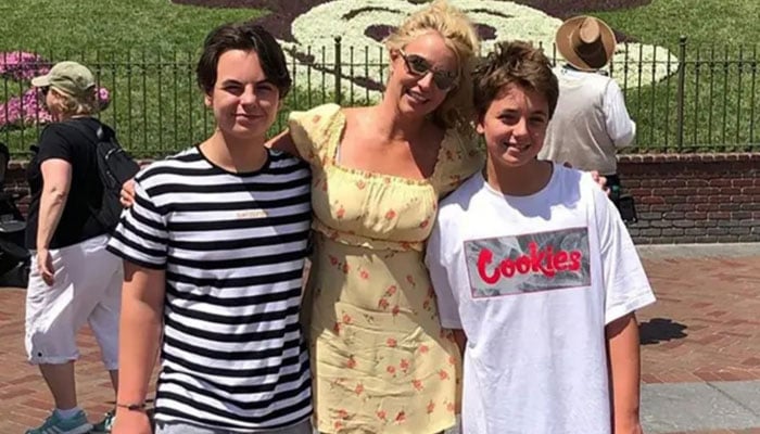 Britney Spears sons have stopped responding to her messages: Insider