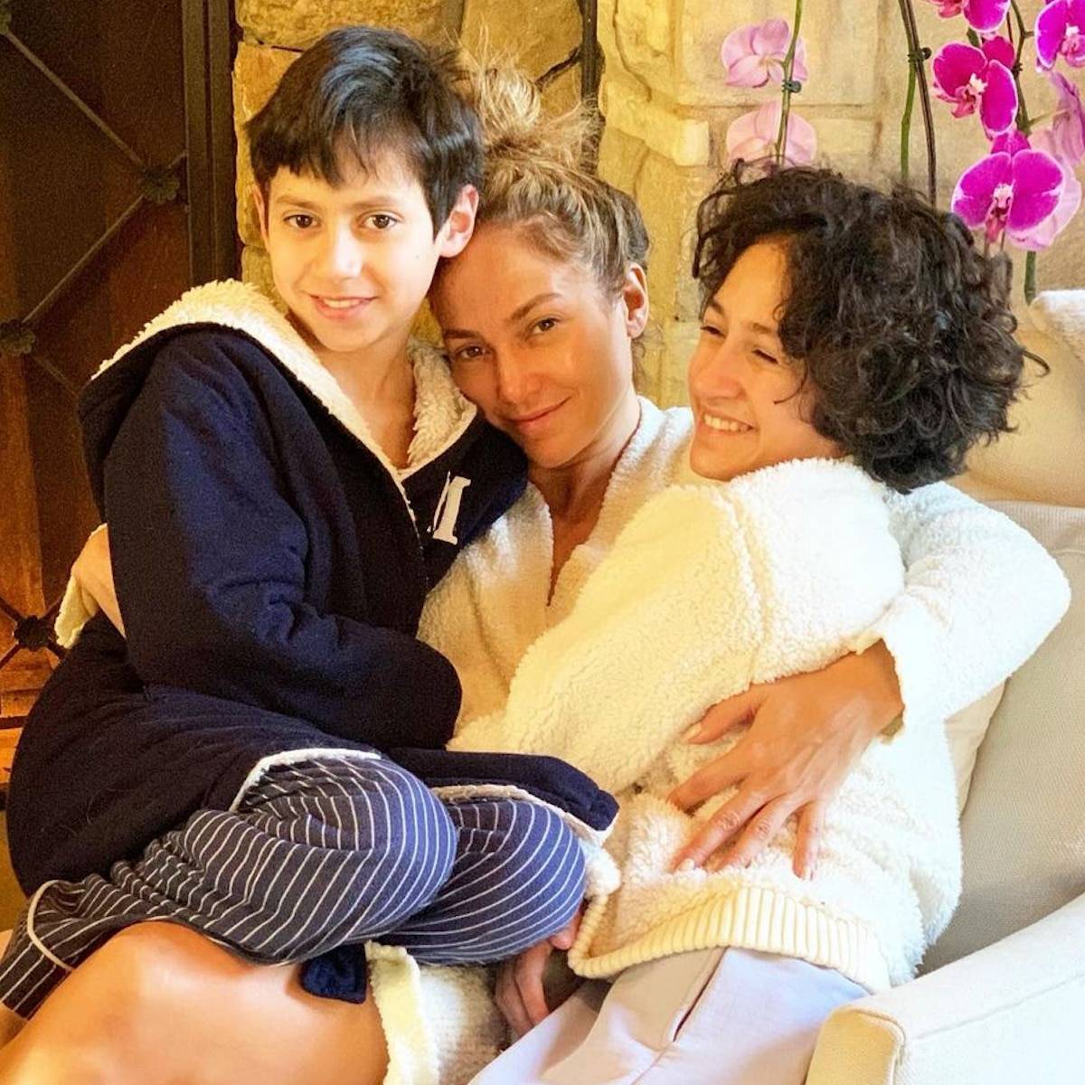 Jennifer Lopez says her kids’ go through ‘tough time’ for having ‘famous parents’