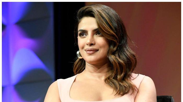 Priyanka Chopra holds special Puja on dad's death anniversary