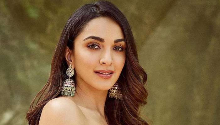 Kiara advani made her debut in 2014 with film Fugly