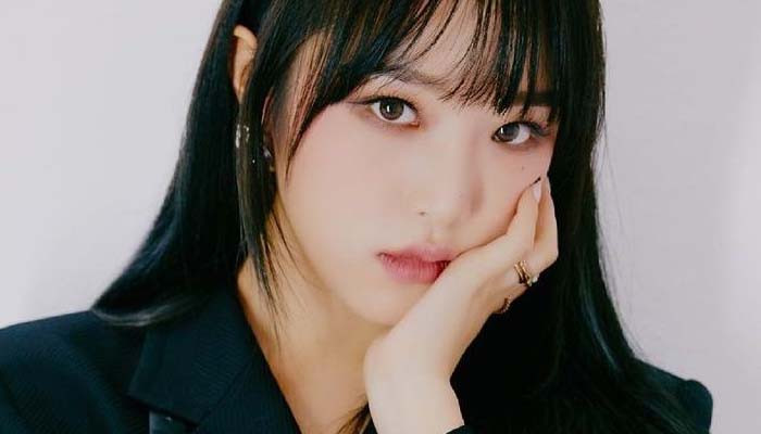 K-pop سولو آرٹسٹ Choi Ye Na نے صحت کی پریشانیوں کی وجہ سے شیڈول موخر کر دیا۔