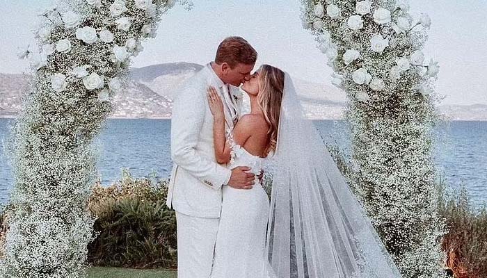 Former Miss Great Britain Zara Holland gets married