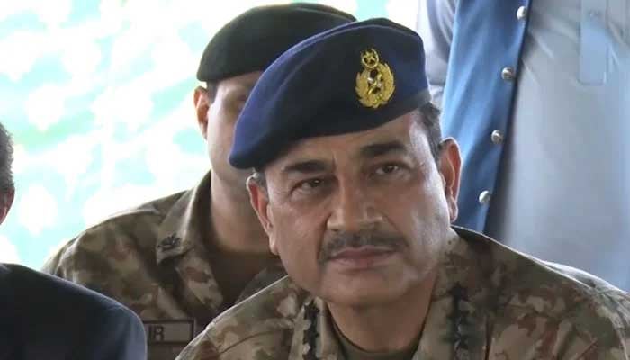 Gen Munir in Iran to discuss security cooperation