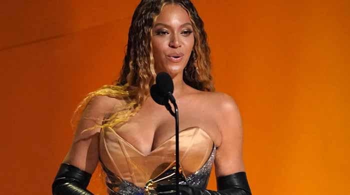 Fashion's big secret is out of the bag as Beyonce reveals how stars are  deluged with freebies