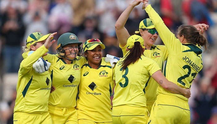 Nat Sciver-Brunts heroic century in vain as Australia retain Ashes.—cricket.com.au