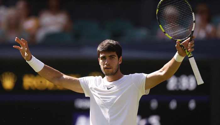 Alcarazs triumph over Djokovic signals changing of the guard in tennis.—Twitter@LFC_Fury