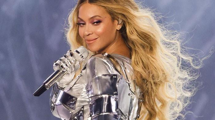 Beyoncé helps choose the perfect wedding song for 'Renaissance' concertgoer