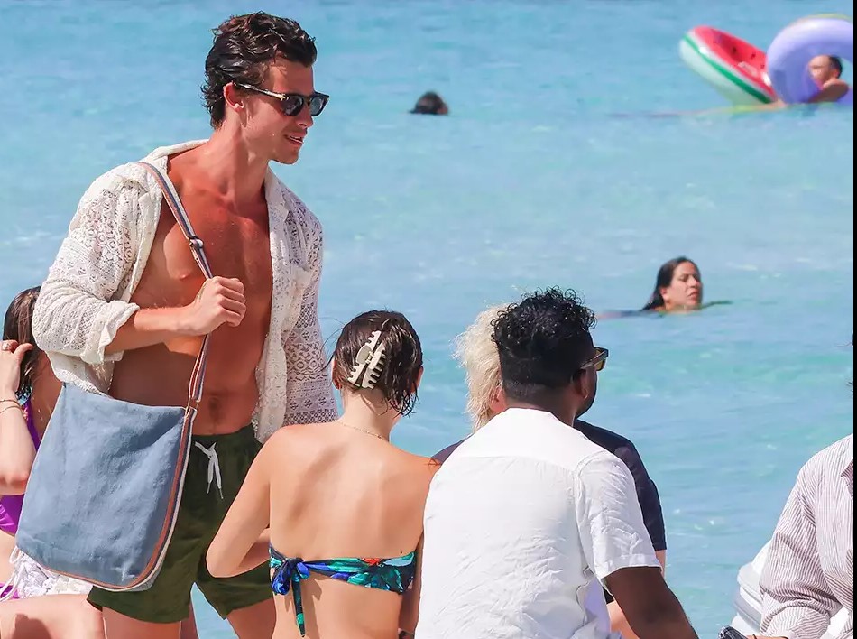 Shawn Mendes enjoys Mediterranean adventure with friends amid breakup