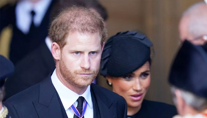 Prince Harry is ‘simmering and stewing with anger and hurt’: ‘He’s exhausting’