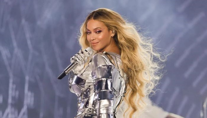 Beyoncé world tour faces criticism for £122 tickets with no stage view