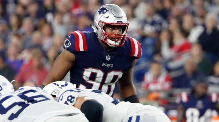 Miami Dolphins sign linebacker Trey Flowers in addition to several