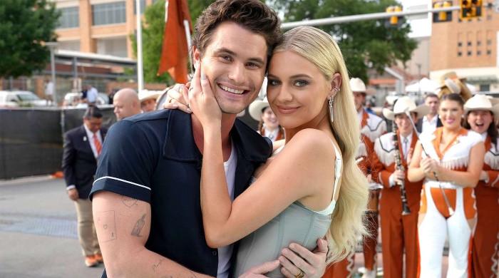 Kelsea Ballerini نے چیس اسٹوکس کے ساتھ پہلی ڈیٹ تھرو بیک ویڈیو ‘پہلے کبھی نہیں دیکھی’ شیئر کی۔