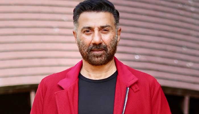 Rumours had it that Sunny Deol has reportedly signed Border 2