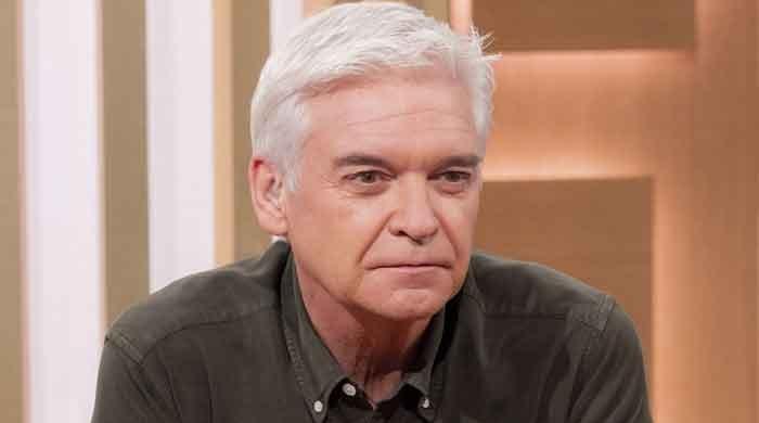 Hes Back Phillip Schofield Preparing To Surprise Fans With His Big Moves 