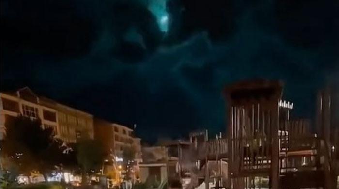 Watch: Meteor lights up Turkey's night sky in green