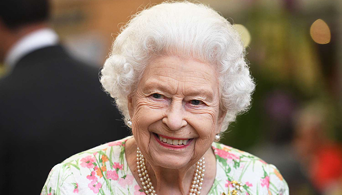 See the Final Portrait of Queen Elizabeth II