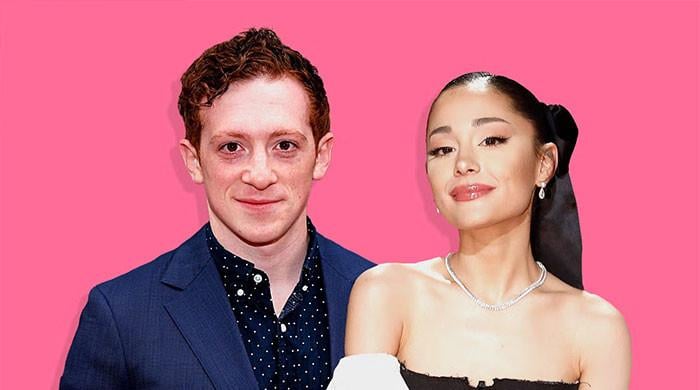 Ariana Grande and Ethan Slater are NOT ‘living together’, sources say