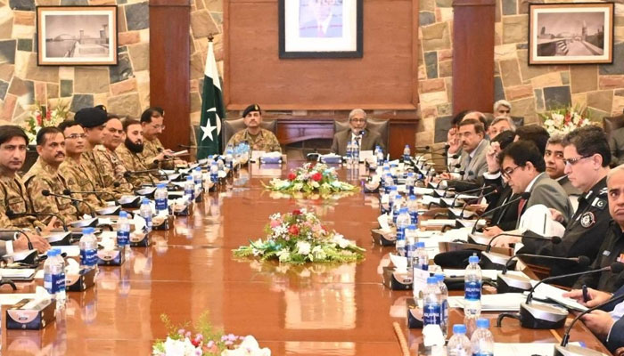 COAS General Asim Munir sits alongside Sindh Caretaker Chief Minister Justice (retd) Maqbool Baqar during the Provincial Apex Committee meeting on October 6, 2023. — ISPR