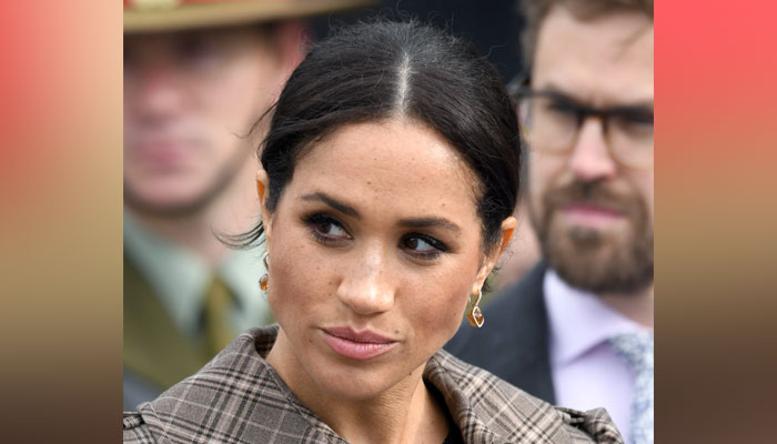Royal family warned of rogue Meghan Markles unprecedented move