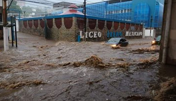 Lidia strengthens to Category 3 hurricane, targeting Mexicos Pacific Coast. Twitter