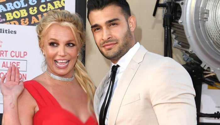 Britney Spears Estranged Husband Sam Asghari Reacts To Singers Memoir