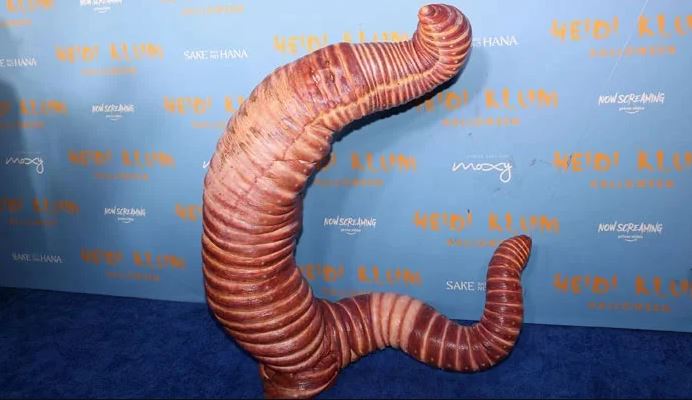 Heidi Klum as a giant worm