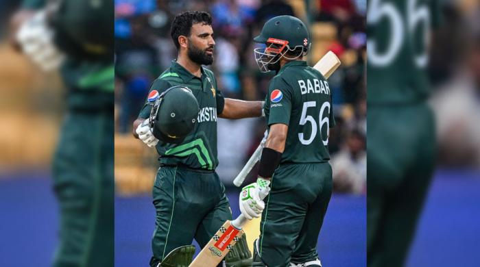 What are Pakistan's chances of making it to World Cup semi-finals?