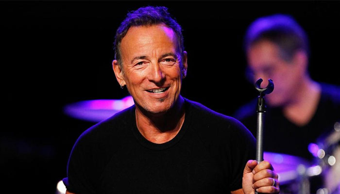 Bruce Springsteen in ‘great shape’ despite ongoing ulcer disease