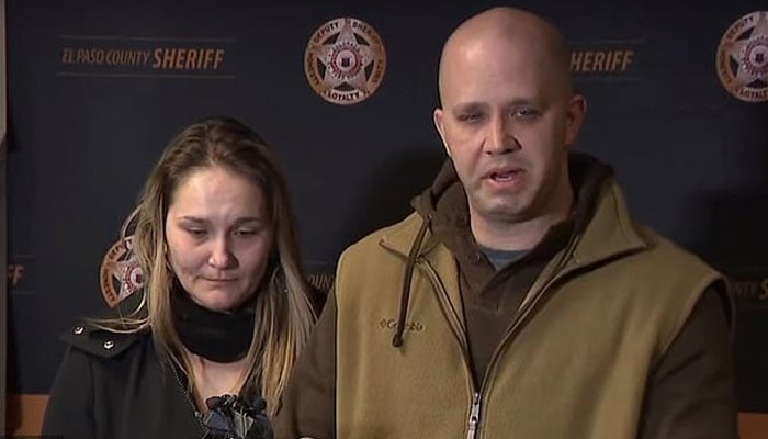 Gannon Stauchs biological mother, Landen Hiott (left), and his father, Albert Gannon Stauch, pleaded for their son’s safety during a press conference. — Screengrab/ABC7