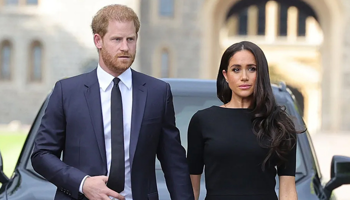 ‘Exiled’ Prince Harry, Meghan Markle ‘can’t stop picking at royal scab’