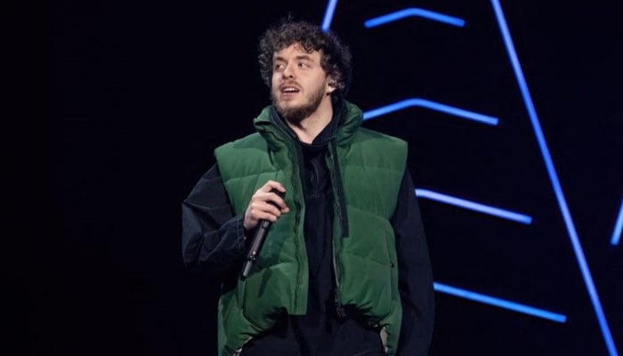 Jack Harlow was blasted for his lackluster Thanksgiving NFL halftime show performance