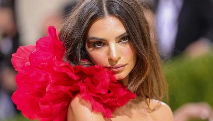 Emily Ratajkowski discusses her goal of challenging the stigma associated with divorce