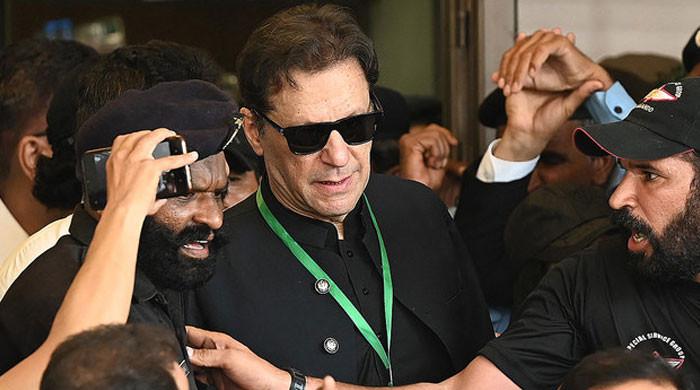 توشہ خانہ کیس: IHC نے عمران خان کی انتخابی امیدوں کو چکنا چور کر دیا۔