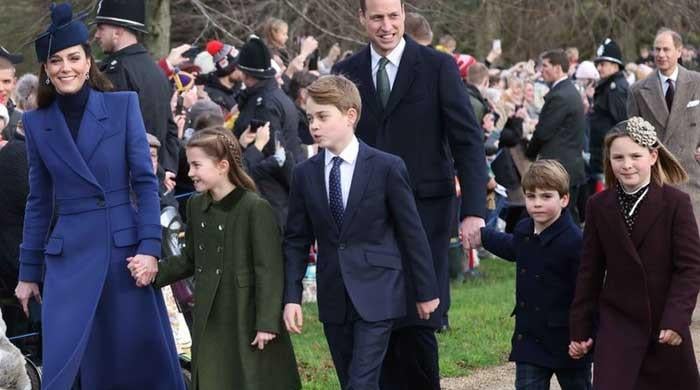 Prince Louis finds sweet partner during Christmas walk