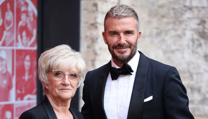 The mother-son duo shared a laugh, and David also took a heartwarming selfie