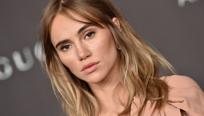 Suki Waterhouse making music feeling sick after Christmas