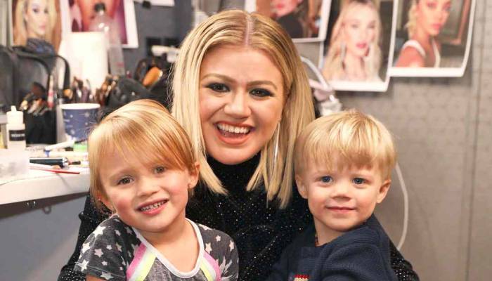 Kelly Clarkson reflects on motherhood journey in a new interview