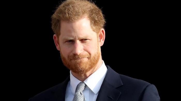 Prince Harry issued a serious warning following aviation honour 