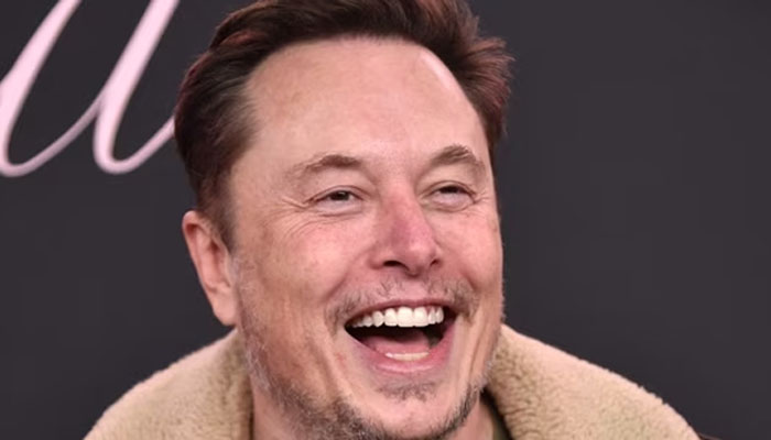 Elon Musk, Lola filminin galası için Los Angeles'taki Bruin Tiyatrosu'na geldi.  — AFP/Dosya