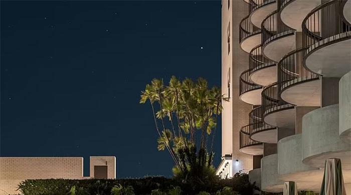 Kourtney Kardashian and Travis Barker's luxurious $1800-per-night hotel  retreat