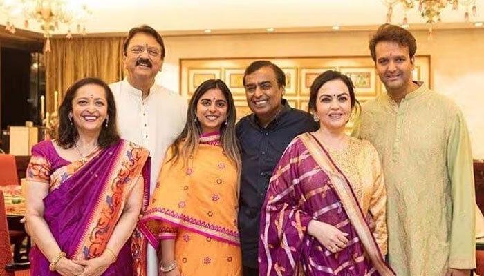 Isha Ambani family (from left to right)Swati Piramal, Ajay, ISha, Mukesh Ambani, Nita, and Anant. — Business Standard/File