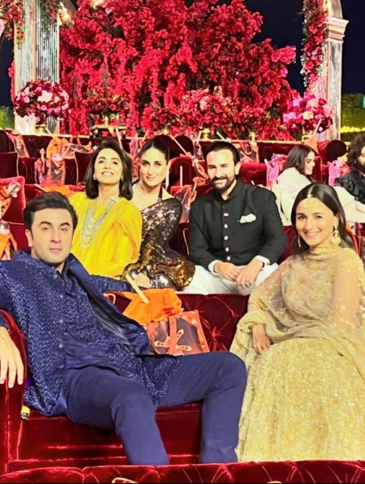 Alia Bhatt, Ranbir Kapoor radiate couple goals at Anant Ambani, Radhikas sangeet