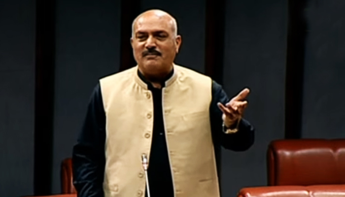 PPP Senator Bahramand Khan Tangi speaks during a Senate session on March 4 in this still taken from a video — Geo News