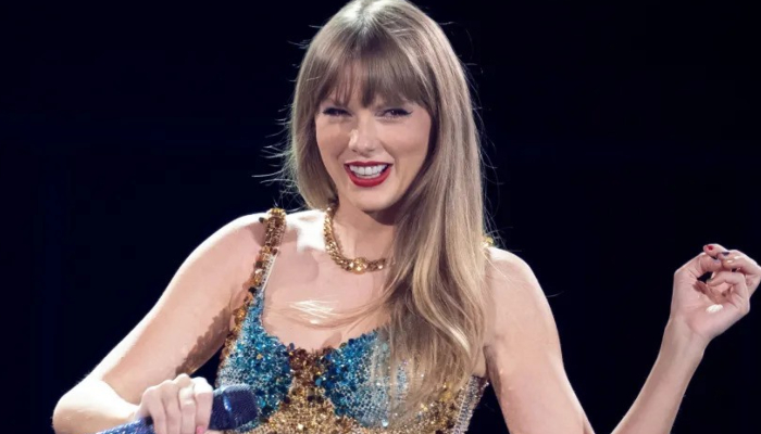 Taylor Swift wins hearts with thoughtful gesture for bandmate