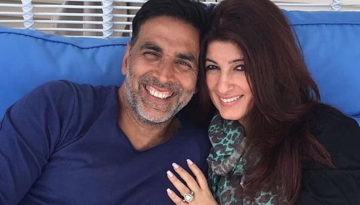 Twinkle Khanna says Akshay Kumar makes her laugh even after 2 decades of marriage