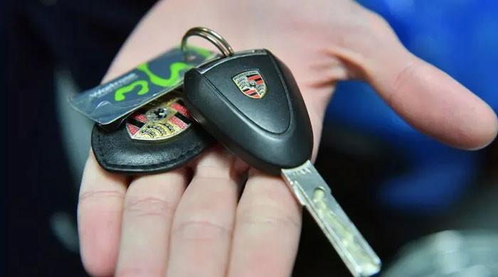 Your car key fob may have THIS additional function you don't know