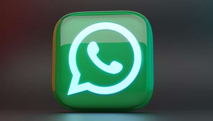 WhatsApp rolling out customisable chat colour themes. — Unsplash/File