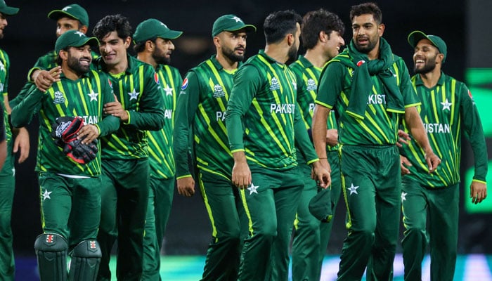 Pakistan players celebrate after their 2022 ICC Twenty20 World Cup cricket tournament match between Pakistan and South Africa at the Sydney Cricket Ground (SCG) on Thursday. — AFP