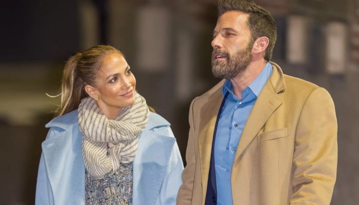 Jennifer Lopez, Ben Afflecks love story shaken by her extravagant lifestyle